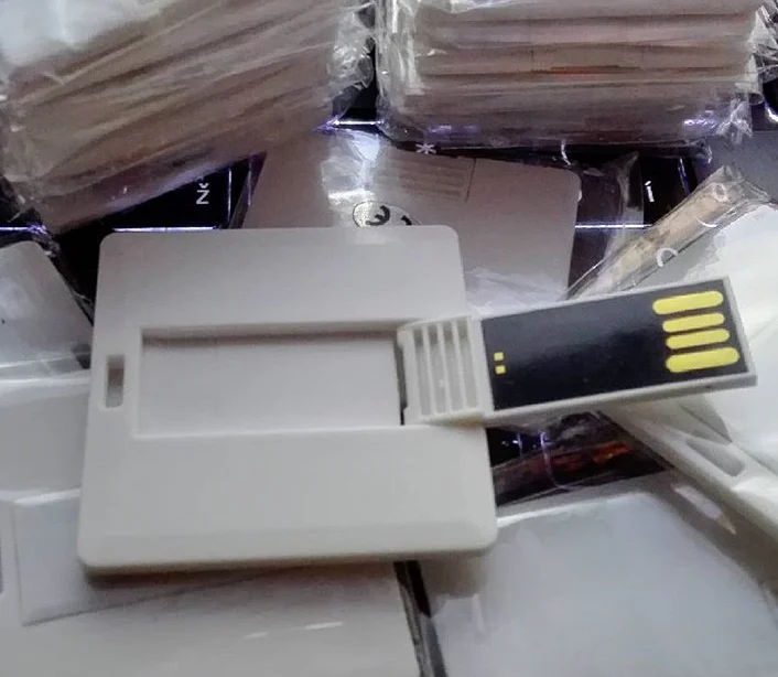 čtvercová USB karta pro potisk