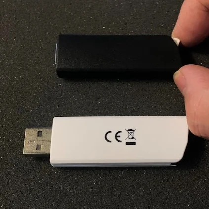 Výsuvný model USB disku - výsuvný mechanismus a velká plocha pro potisk.
